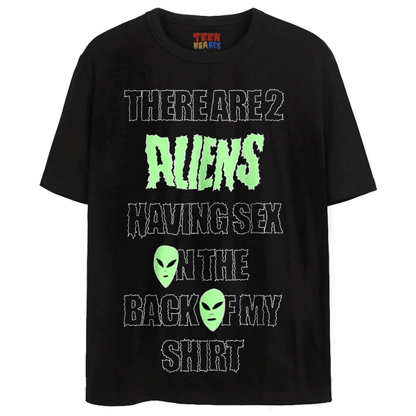 ALIENS BANGING T-Shirts DTG Small Black 